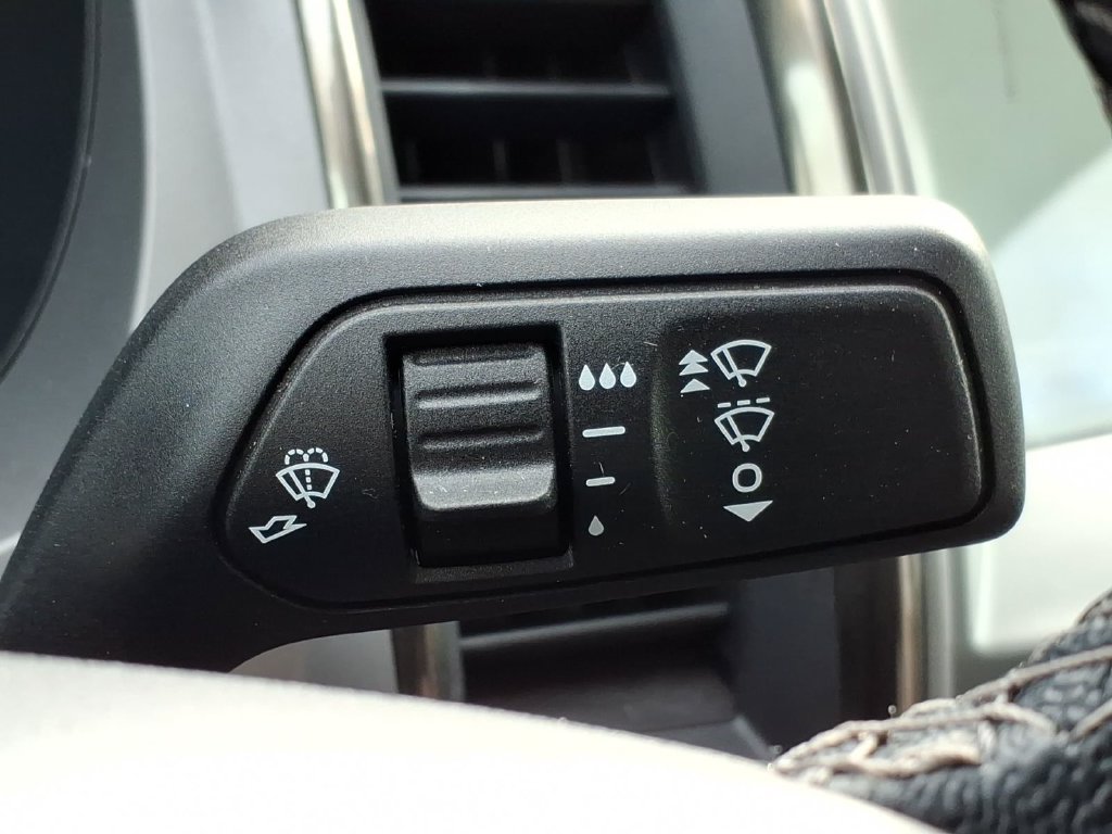 Used 2023 Ford Ranger XLT w/ Equipment Group 302A High AWD/4WD image 26