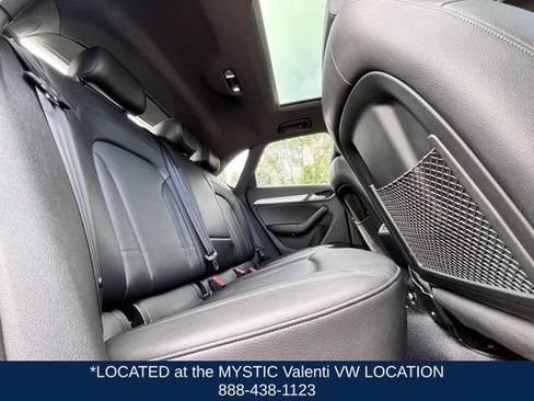 Used 2018 Audi Q3 2.0T Premium AWD/4WD image 22