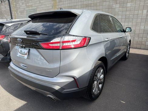 Used 2022 Ford Edge Titanium w/ Equipment Group 301A AWD/4WD image 3
