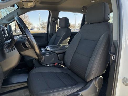 Used 2023 GMC Sierra 2500 SLE w/ SLE Convenience Package image 25