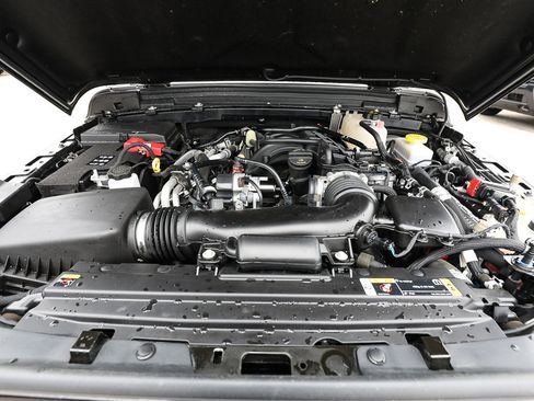 Used 2022 Jeep Wrangler Unlimited Sport AWD/4WD image 21