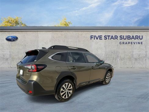 Certified 2025 Subaru Outback Premium image 8
