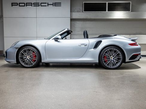 Certified 2017 Porsche 911 Turbo image 2