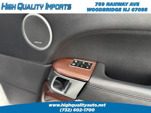 Used 2013 Land Rover Range Rover HSE AWD/4WD image 45