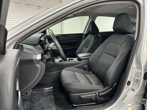 Used 2023 Nissan Altima 2.5 S FWD image 10