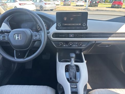 Certified 2024 Honda HR-V LX image 21