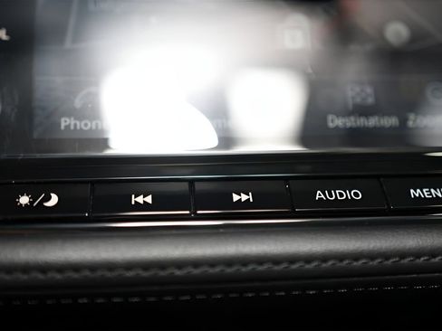 Used 2024 Nissan Z Performance w/ Floor Mat Package image 42