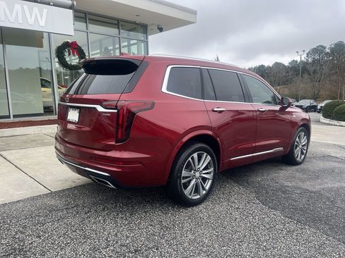 Used 2020 Cadillac XT6 Premium Luxury image 8