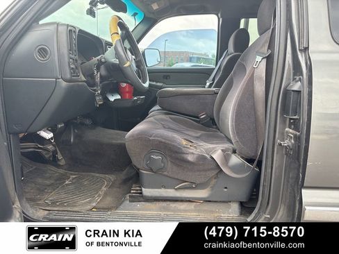 Used 2000 GMC Sierra 2500 4x4 Extended Cab HD image 18