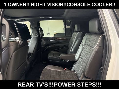 Used 2021 Cadillac Escalade ESV Sport Platinum AWD/4WD image 8