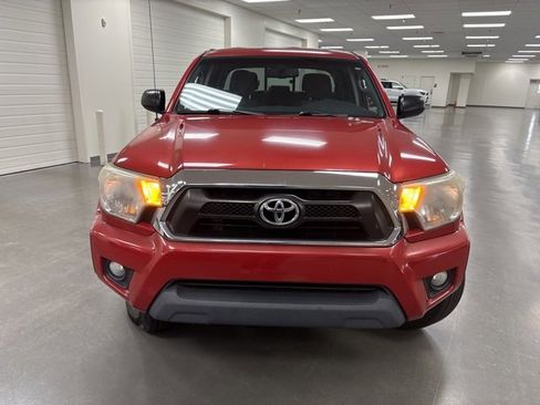 Used 2013 Toyota Tacoma PreRunner image 2