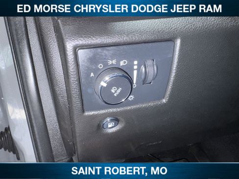 Certified 2021 Jeep Grand Cherokee Laredo X AWD/4WD image 21