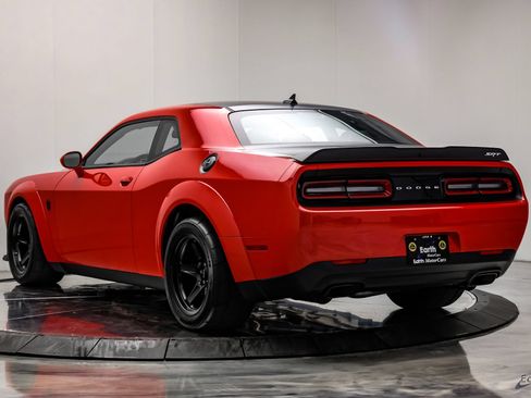 Used 2018 Dodge Challenger SRT Demon RWD image 12