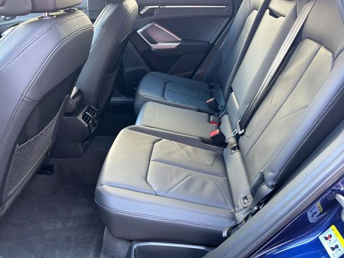 Certified 2025 Audi Q3 2.0T Premium w/ Convenience Package image 21