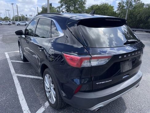 Used 2021 Ford Escape Titanium w/ Titanium Elite Package AWD/4WD image 6