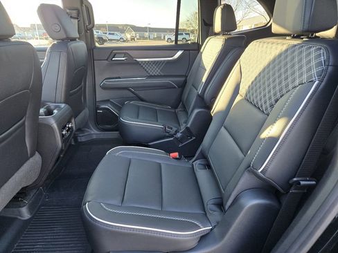 New 2026 GMC Acadia Denali w/ Super Cruise Package image 5