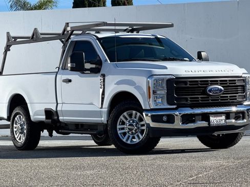 Used 2023 Ford F250 XL w/ XL Chrome Package image 2