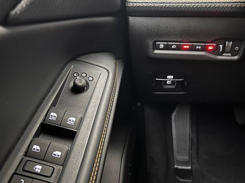New 2026 Jeep Cherokee Limited AWD/4WD image 19