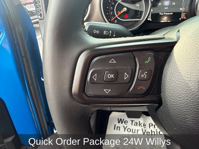 Used 2023 Jeep Gladiator Sport AWD/4WD image 13