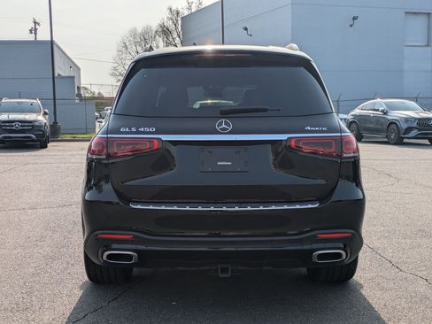 Used 2023 Mercedes-Benz GLS 450 4MATIC image 4