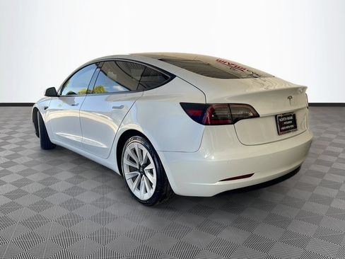 Used 2021 Tesla Model 3 Standard Range Plus RWD image 5