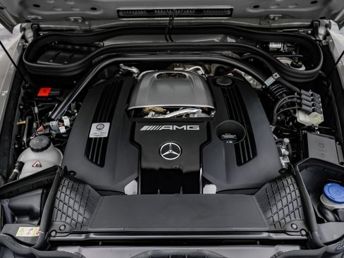 Used 2025 Mercedes-Benz G 63 AMG 4MATIC image 3