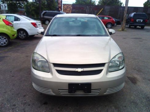 Used 2009 Chevrolet Cobalt LT FWD image 3