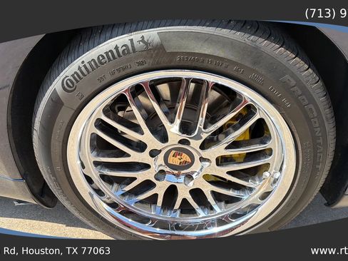 Used 2012 Porsche Panamera 4 image 17