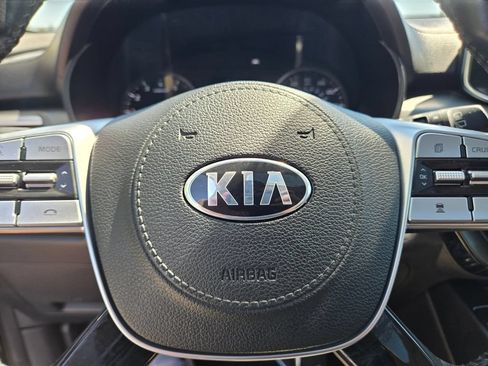 Used 2020 Kia Telluride S w/ S 8 Passenger Seating Package AWD/4WD image 24