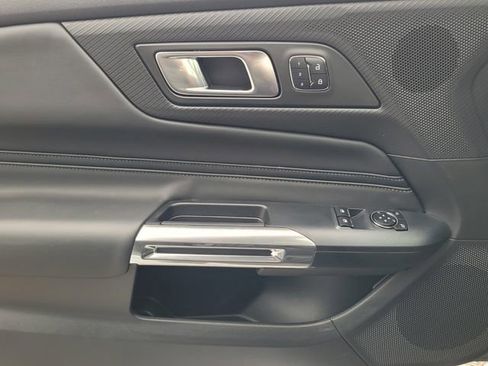 Certified 2025 Ford Mustang GT Premium image 21