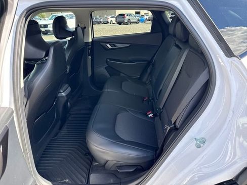 Used 2025 Kia EV6 Light RWD image 14