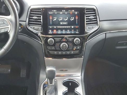 Used 2019 Jeep Grand Cherokee Limited w/ Luxury Group II image 15