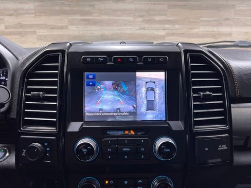 Used 2021 Ford F350 Platinum w/ Tremor Off-Road Package image 16