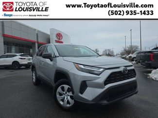 Used 2024 Toyota RAV4 LE video 1