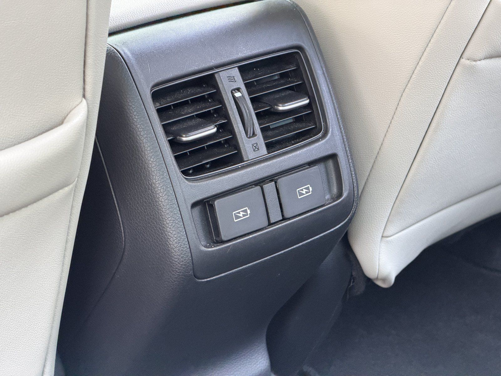 Used 2021 Honda Accord EX-L image 32