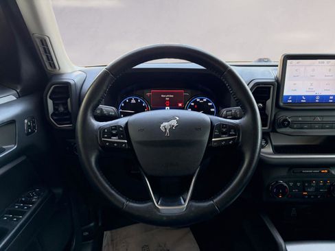 Used 2023 Ford Bronco Sport Outer Banks w/ Tech Package image 12