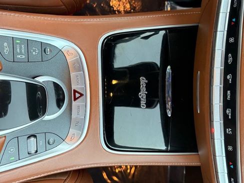 Used 2016 Mercedes-Benz S 63 AMG 4MATIC Coupe image 31