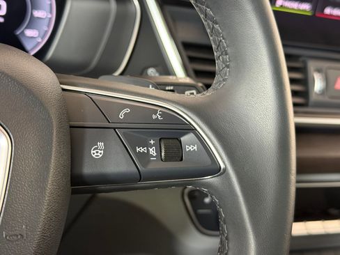 Certified 2024 Audi Q5 e Premium image 27