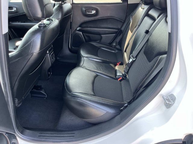 Used 2020 Jeep Compass Latitude FWD image 18