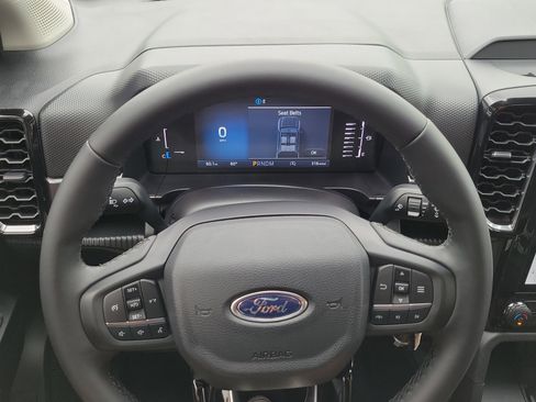 New 2026 Ford Ranger XLT w/ Black Appearance Package AWD/4WD image 18