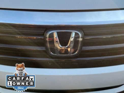 Used 2023 Honda Odyssey Touring image 8