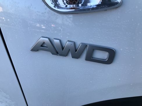 Used 2022 Kia Seltos LX image 9