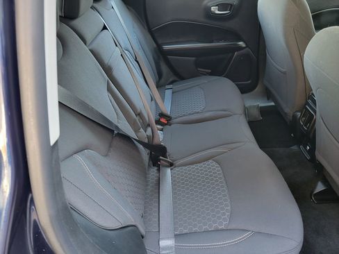 Used 2018 Jeep Compass Sport image 15