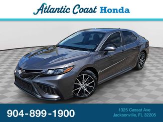 Used 2022 Toyota Camry SE video 1