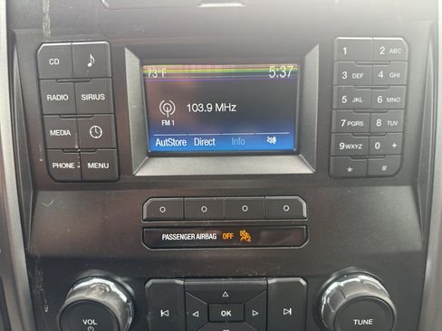 Used 2017 Ford F150 XLT AWD/4WD image 18