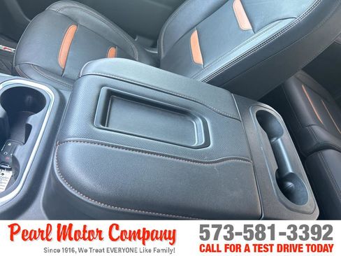 Used 2020 GMC Sierra 1500 AT4 w/ AT4 Premium Package image 22