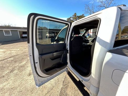 Used 2023 Ford F150 XLT w/ Equipment Group 302A High image 13