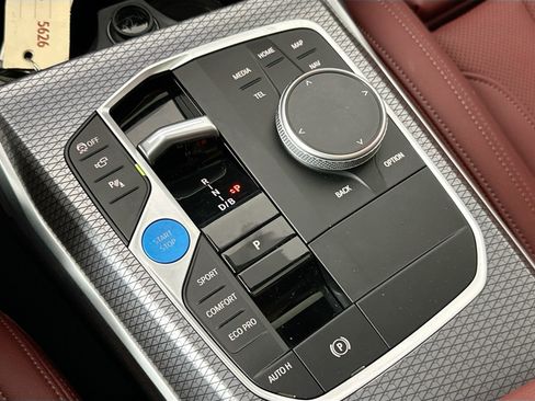 Used 2025 BMW i4 eDrive40 w/ Parking Assistance Package image 18