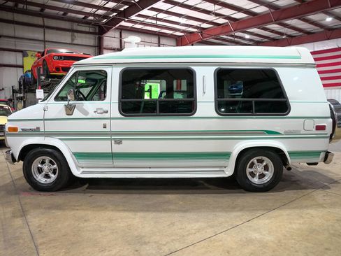 Used 1993 GMC G2500 Vandura RWD image 4