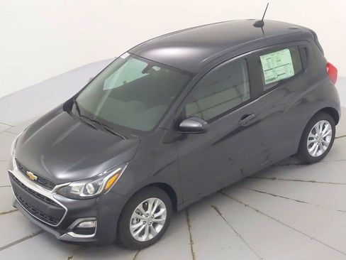 Used 2022 Chevrolet Spark LT FWD image 11